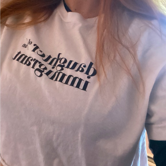 Meet your Posher, Johannah - Picture 1 of 3